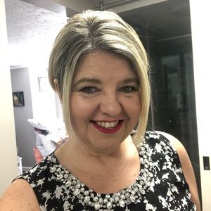 Meet your Posher, Beverly